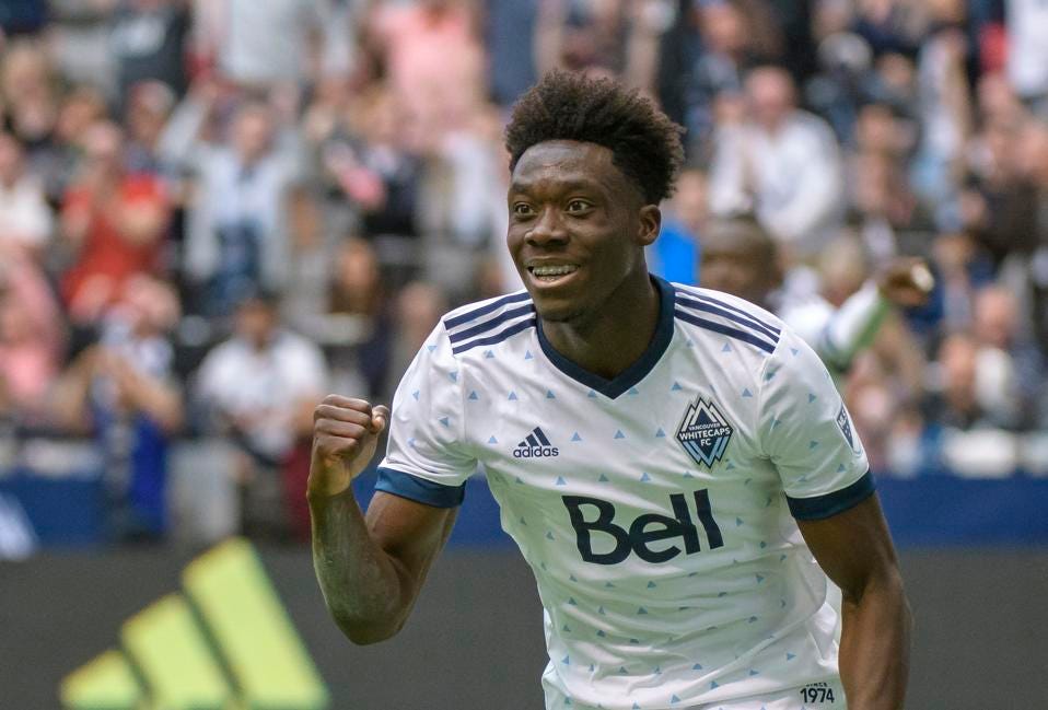Quem é Alphonso Davies, o capitão canadense nascido em um campo de refugiados