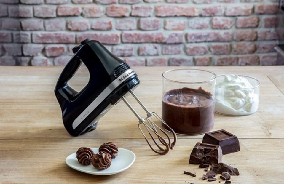 Complete guide to the uses of a hand mixer The best ones to try now
