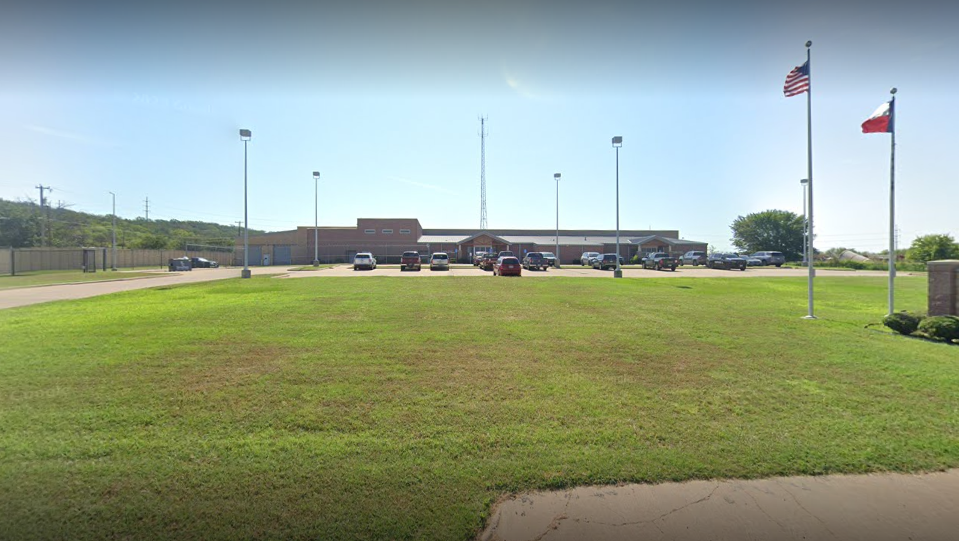 How to send books at Inmates to Young County Jail, Texas Magazines