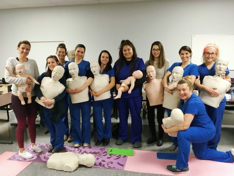 What is the right CPR course for clinicals and students of healthcare — SOS First Aid