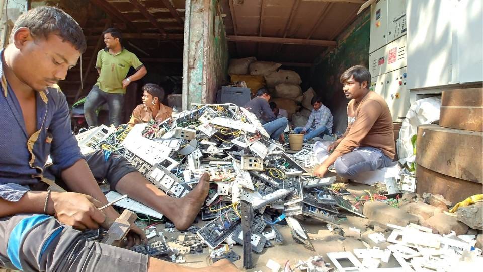 ESG & CSR For Electronics &Technology-Waste Collection and Recycling Initiative with Earth5R for an Electronics Manufacturer