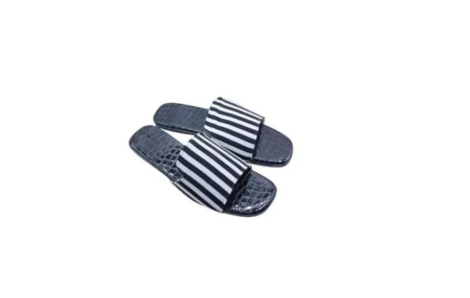 stylish chappal for ladies