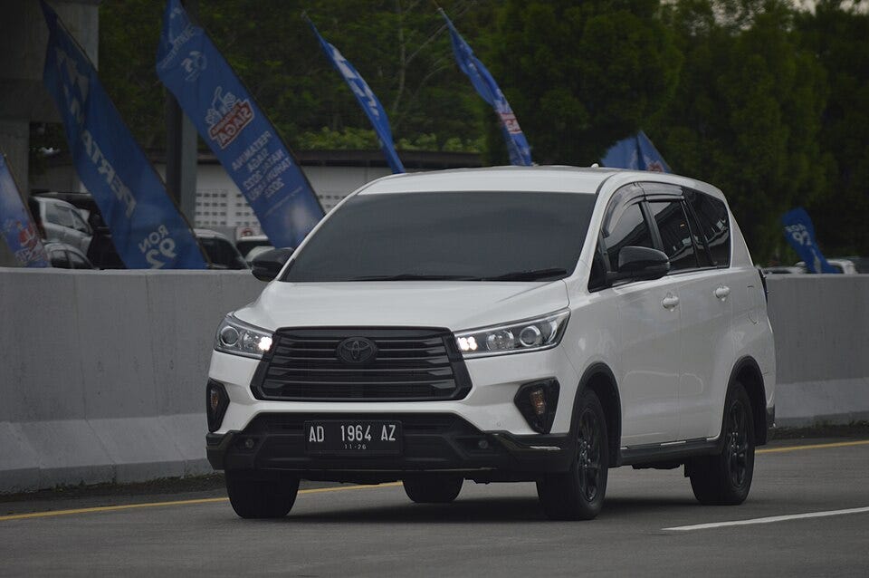 The Toyota Kijang Innova Venturer: A direct outcome of the IMV project, designed on the ground in Indonesia to match specific tropical requirements and domestic consumer power. (Image from Wikimedia Commons)