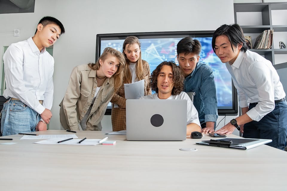 Statistics Show Which Country’s Workers Are Most Positive About AI