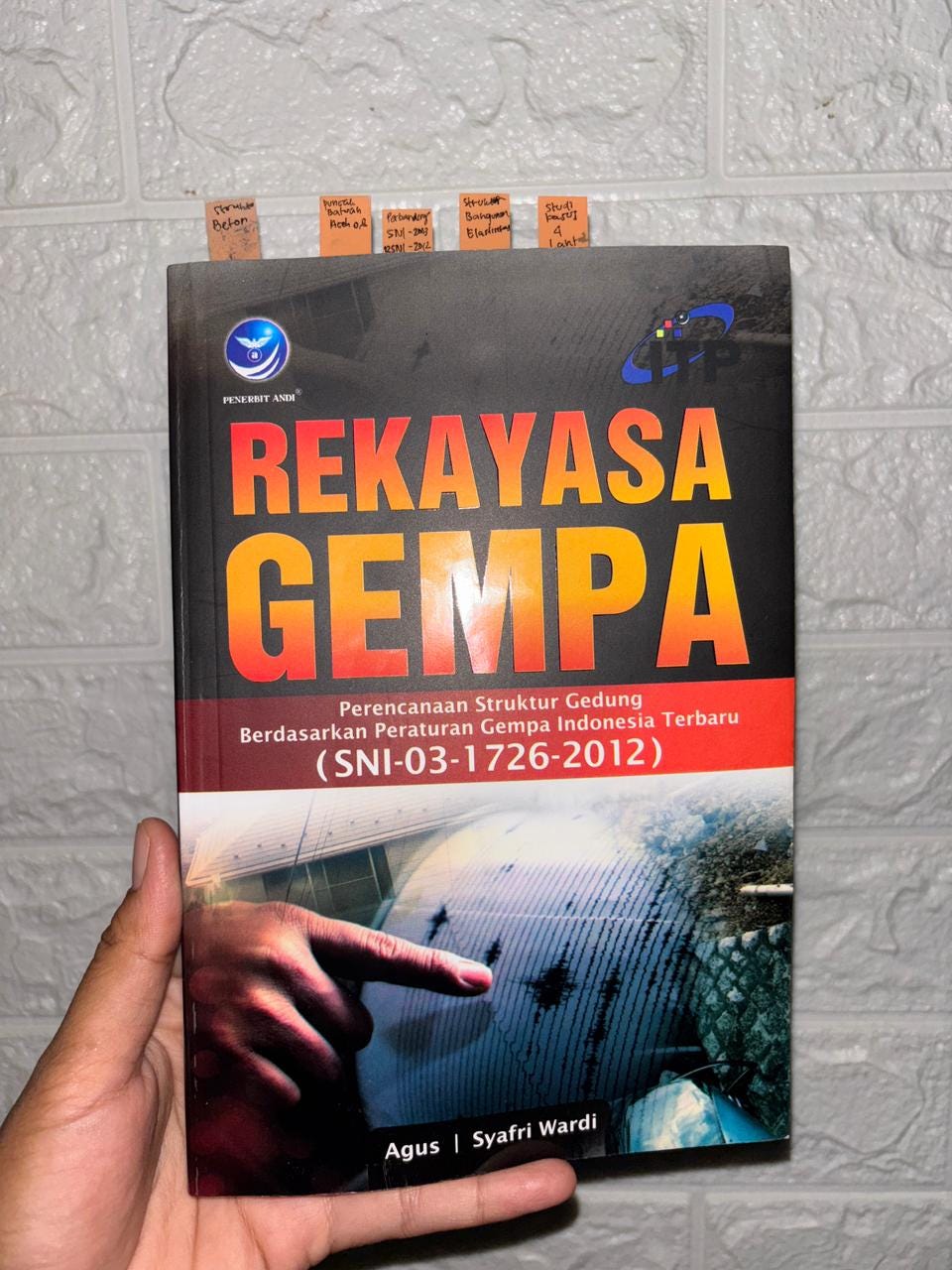 *02-Book Review: Rekayasa Gempa: Ketika Ketakutan Kolektif Dijawab dengan Ilmu Pengetahuan