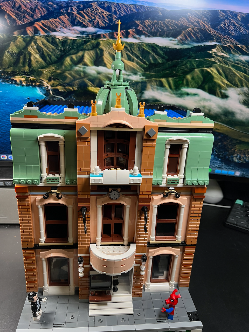 LEGO Build: Hotel-to-Church-to-Movie Theater — JosephBruceBustillos.com