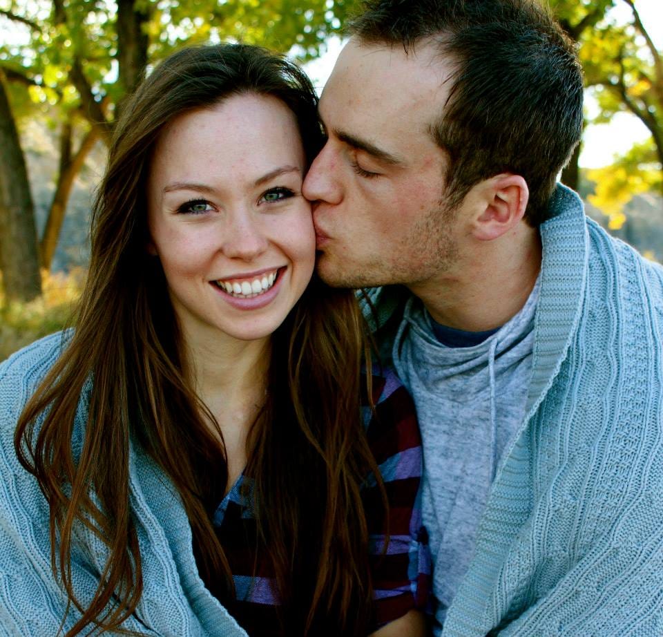 Fifteen Free Fall Date Ideas. Fall is my favorite time of the year
