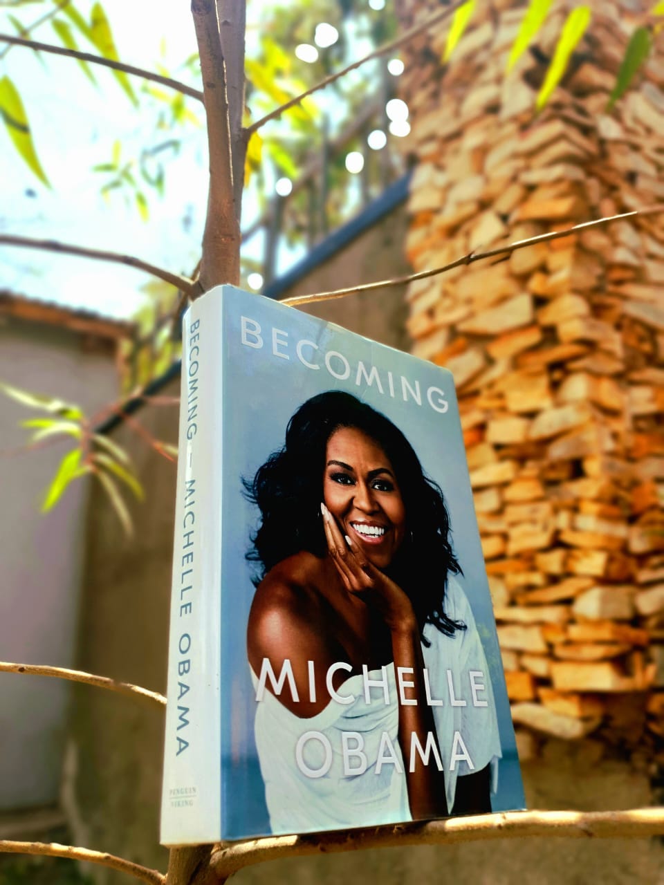 Becoming by Michelle Obama | by Lindzy Byamugisha | Medium