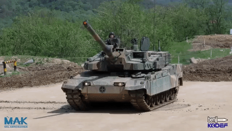South Korea's 'Low Rider' Tank Is the Ultimate Mountain Fighting
