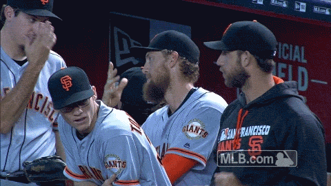 11 of the Most Hunter Pence Gif-able Moments