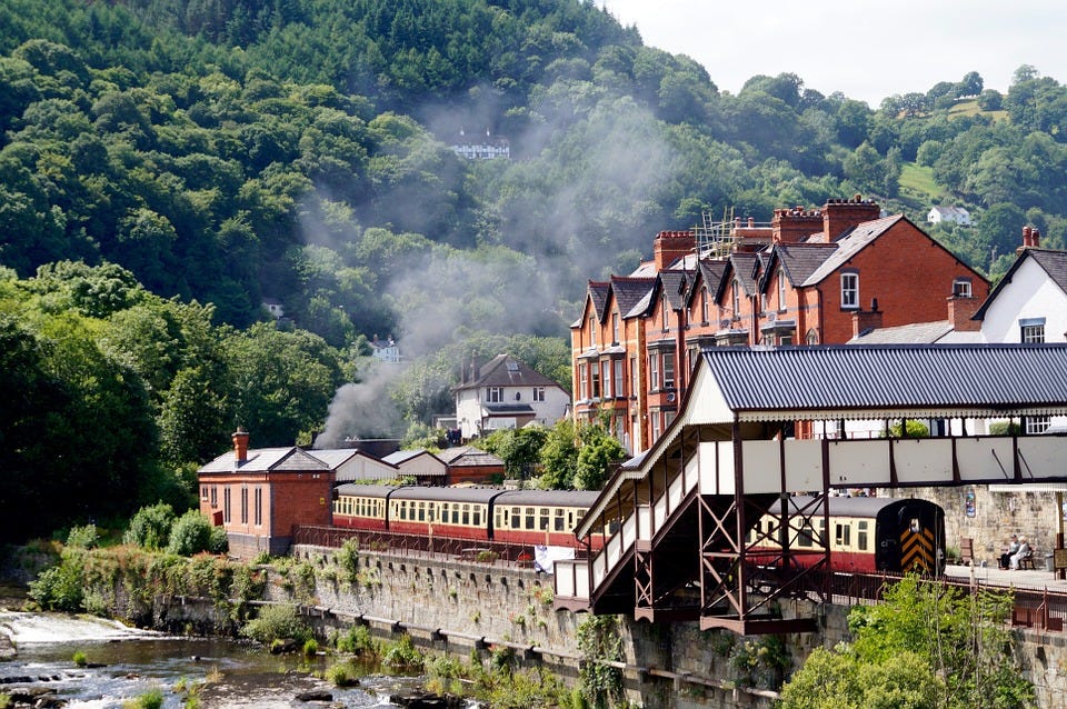 Things to do in Llangollen. We stayed in beautiful Llangollen last
