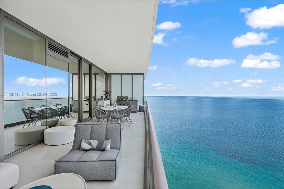 Residences by Armani/Casa Condo Sold for $4.8 million