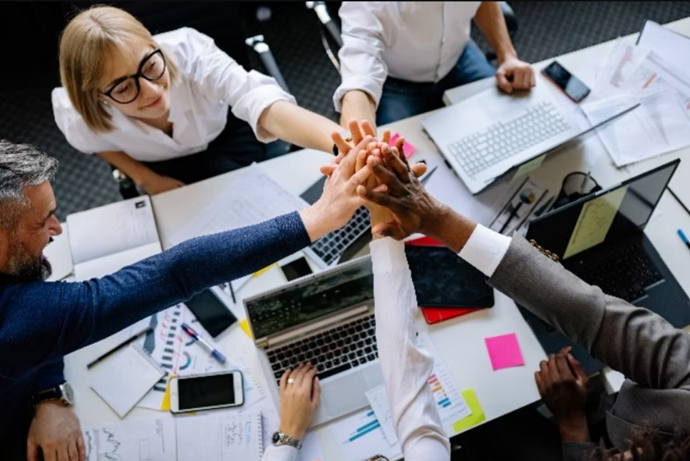 What Are the Challenges of Managing Multicultural Teams?