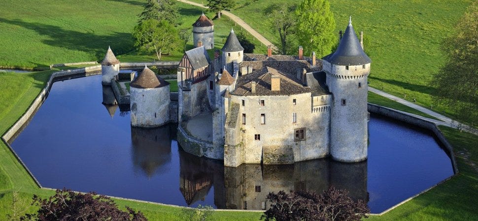 Moat — Gracedieu