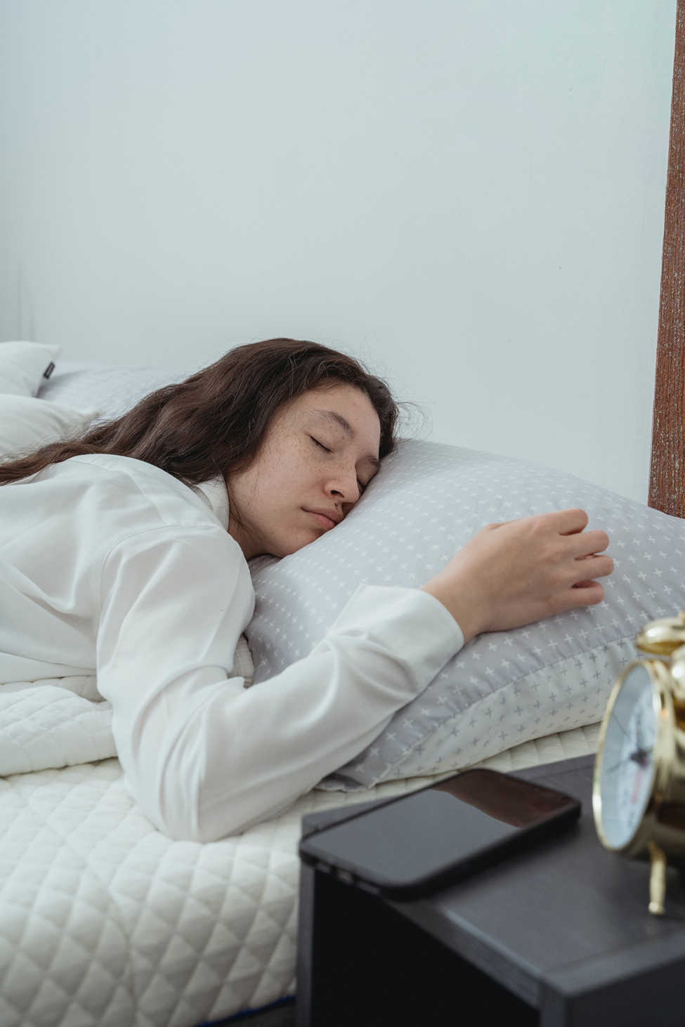 Is Dying in One’s Sleep Really Peaceful? | by Katanafrida | Medium