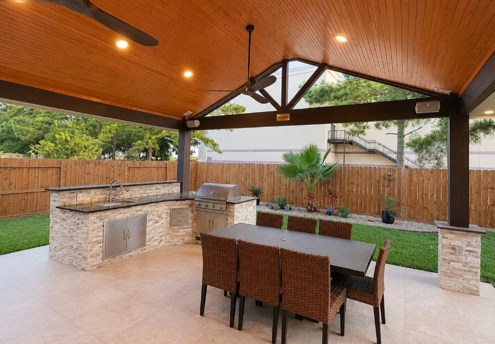 https://www.har.com/homedetail/19319-imperial-hills-dr-tomball-tx-77375/10142087