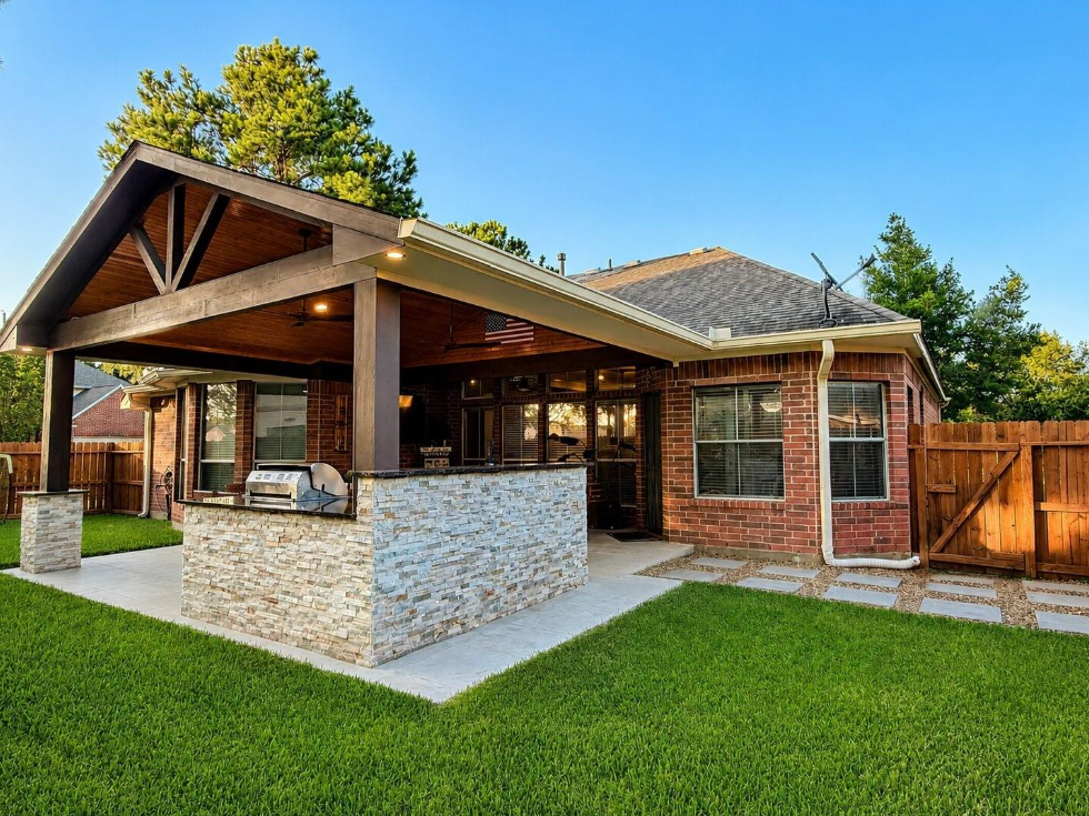 https://www.har.com/homedetail/19319-imperial-hills-dr-tomball-tx-77375/10142087