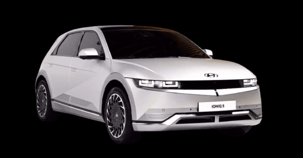 Hyundai IONIQ 5 Pros and Cons — Best Electric Car Under 50 Lakhs. by