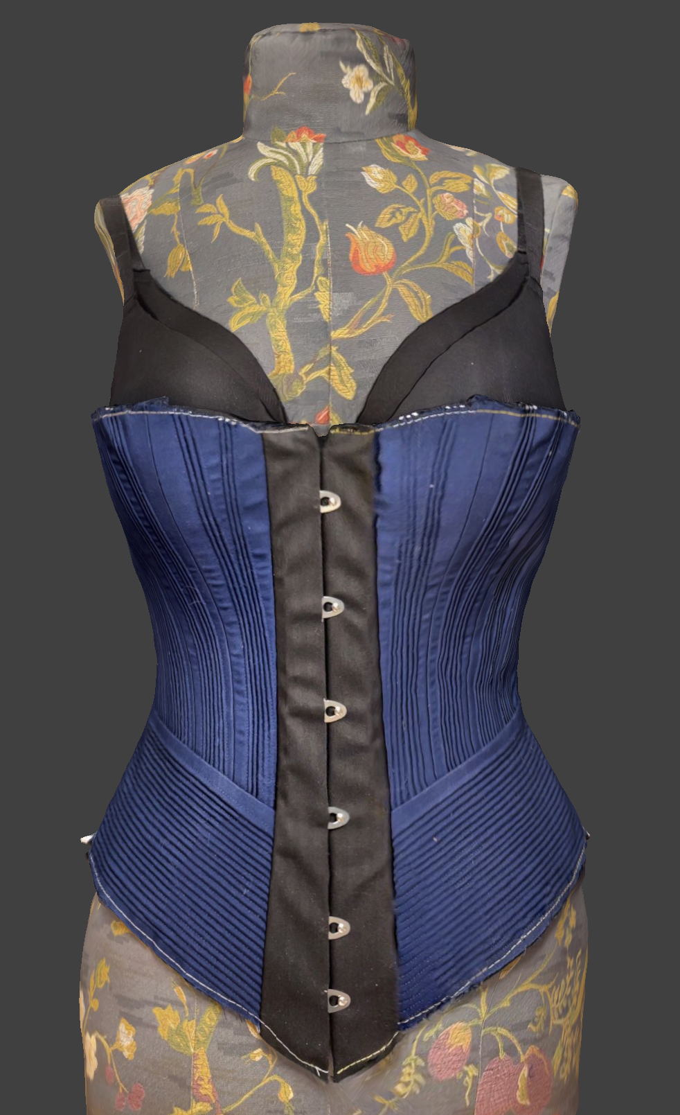 How to draft a corset pattern for a big bust, very modest corset