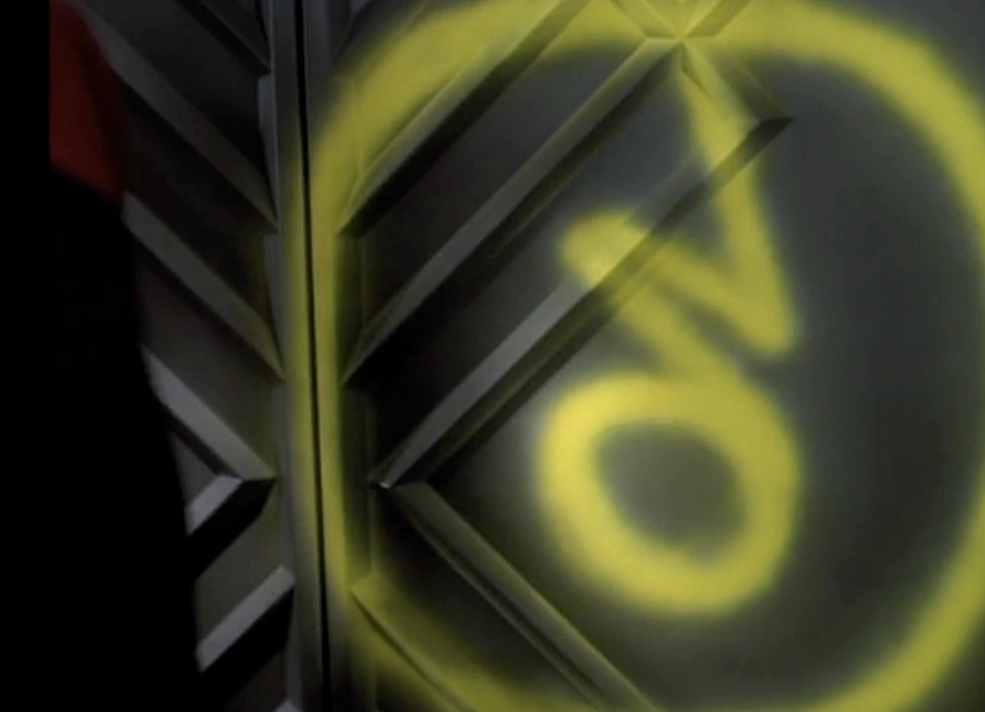 Almost Every Star Trek: DS9 Episode in the early seasons is relevant today (Circle, Paradise, etc)