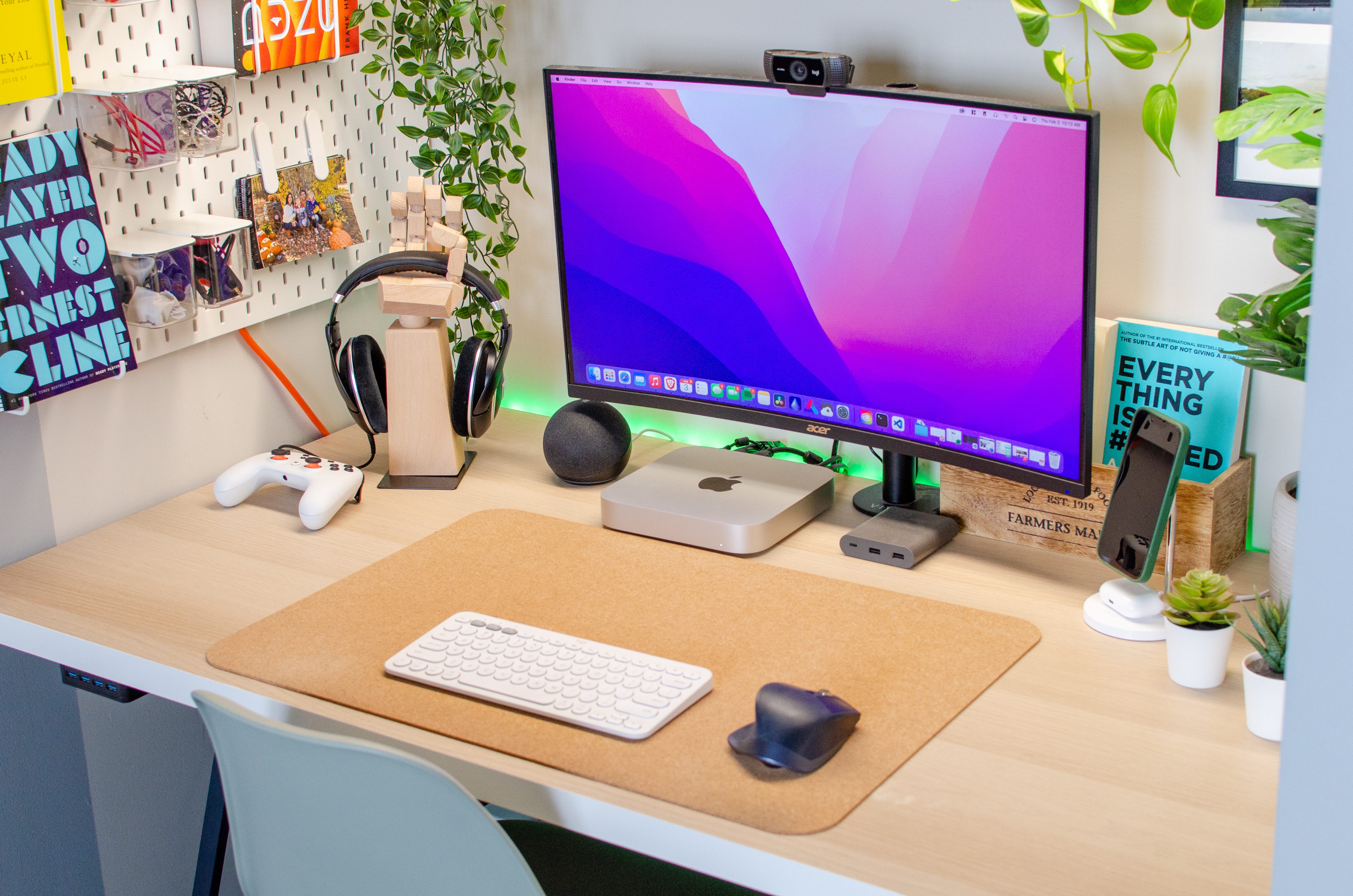 My 32 inch iMac! (Mac Studio + Samsung M8 monitor) : r/mac