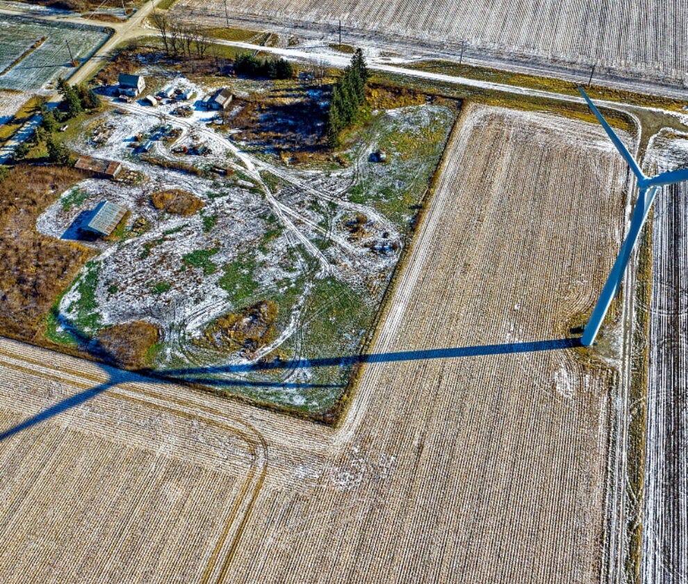 Wind energy construction projects: project financing, operation & maintenance