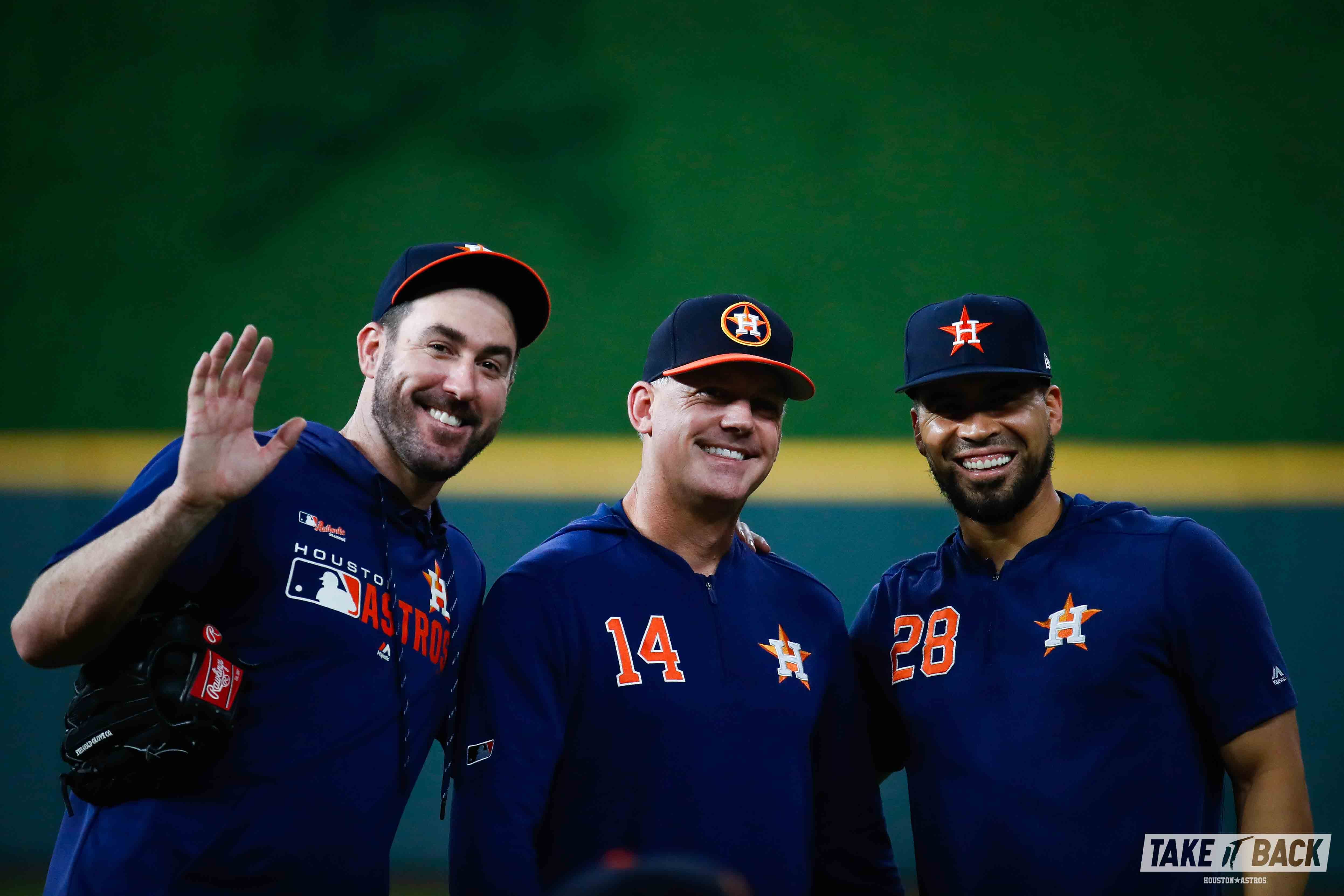 MLB Reveals Mariners Throwback Uniforms For Turn Back The Clock